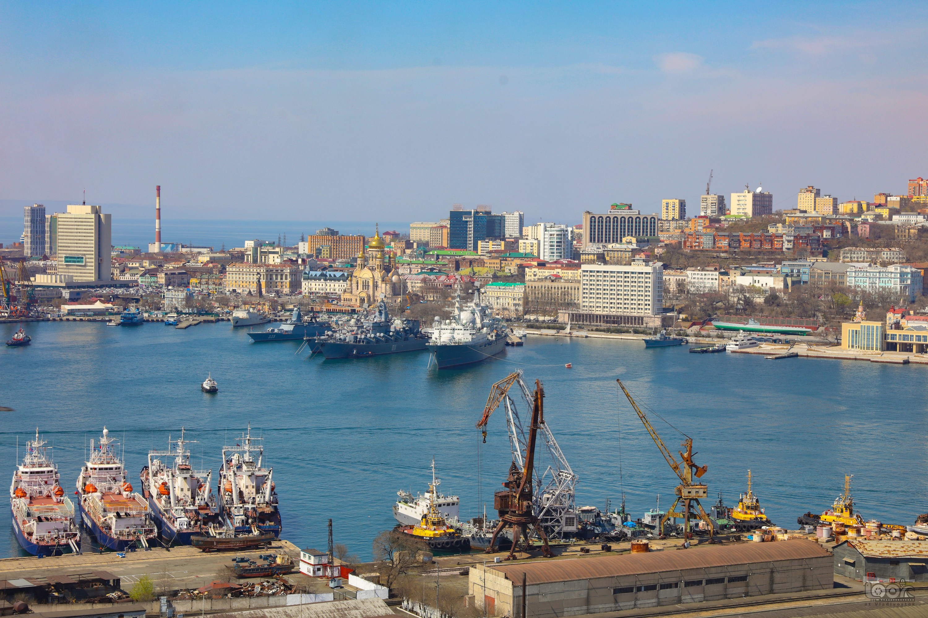 Порт золотой Рог Владивосток